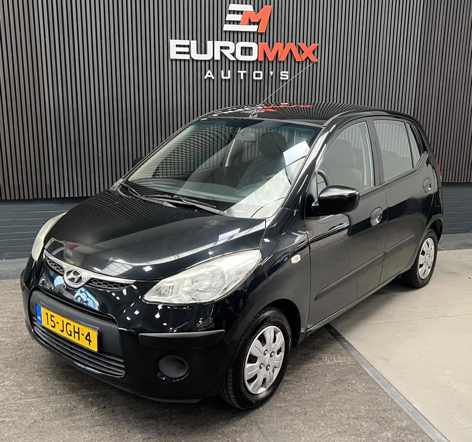 Hyundai i10 (2009) — foto 1