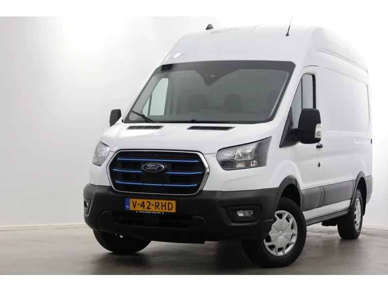 Ford E-Transit (2024) — foto 1