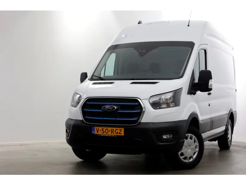 Ford E-Transit (2024) — foto 1