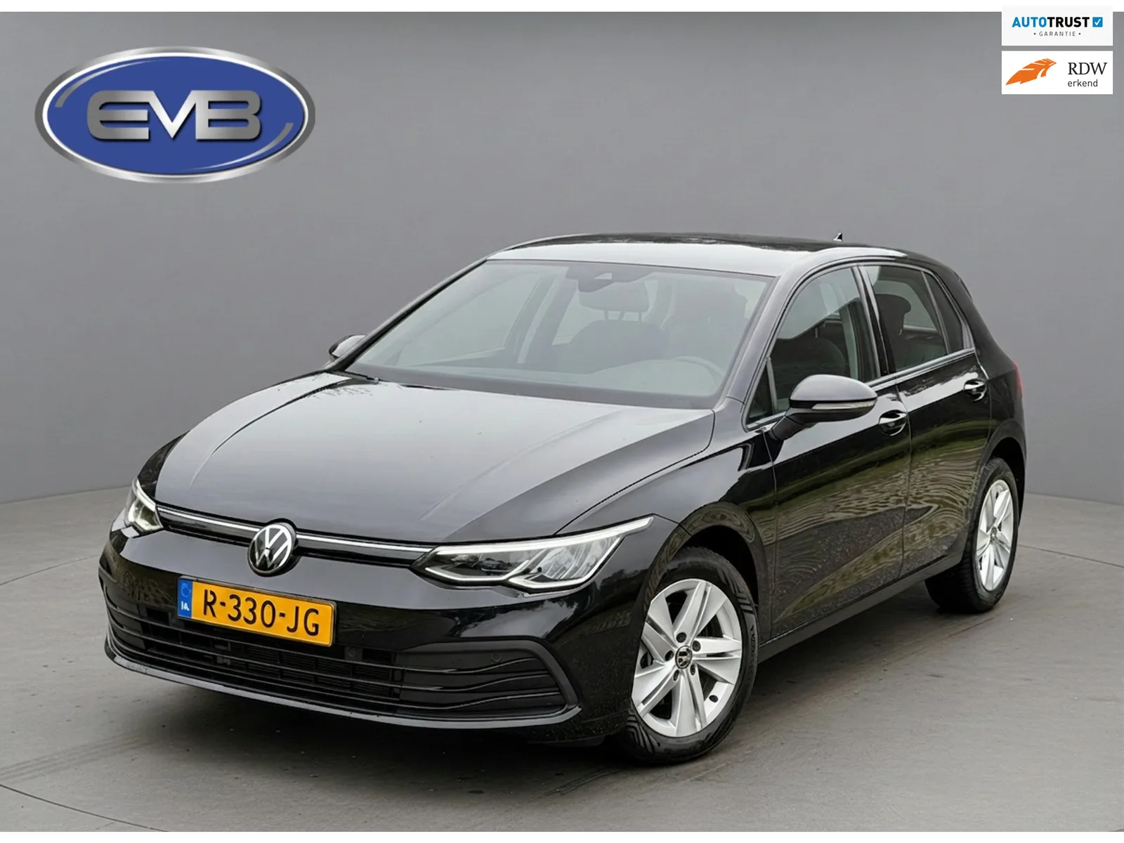 Volkswagen Golf (2022) — foto 1