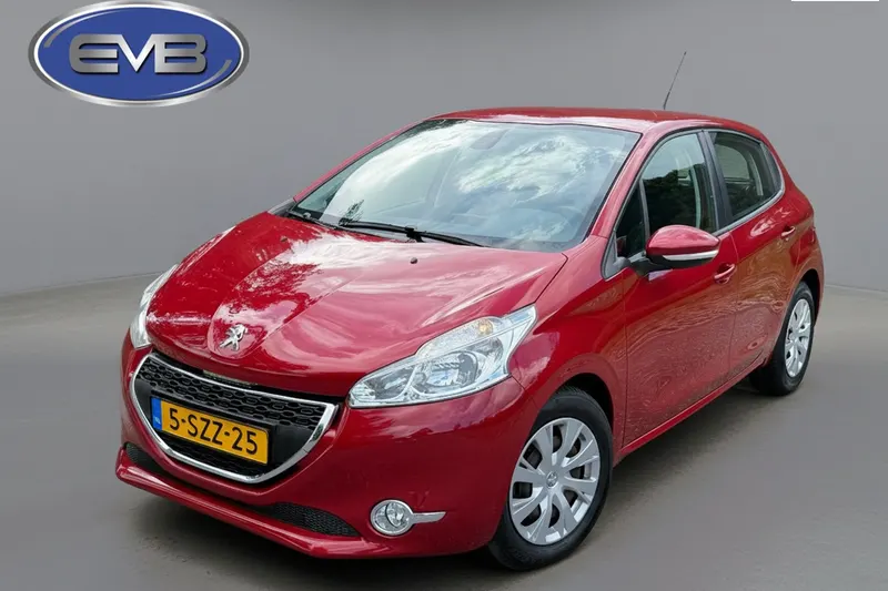Peugeot 208 (2014)