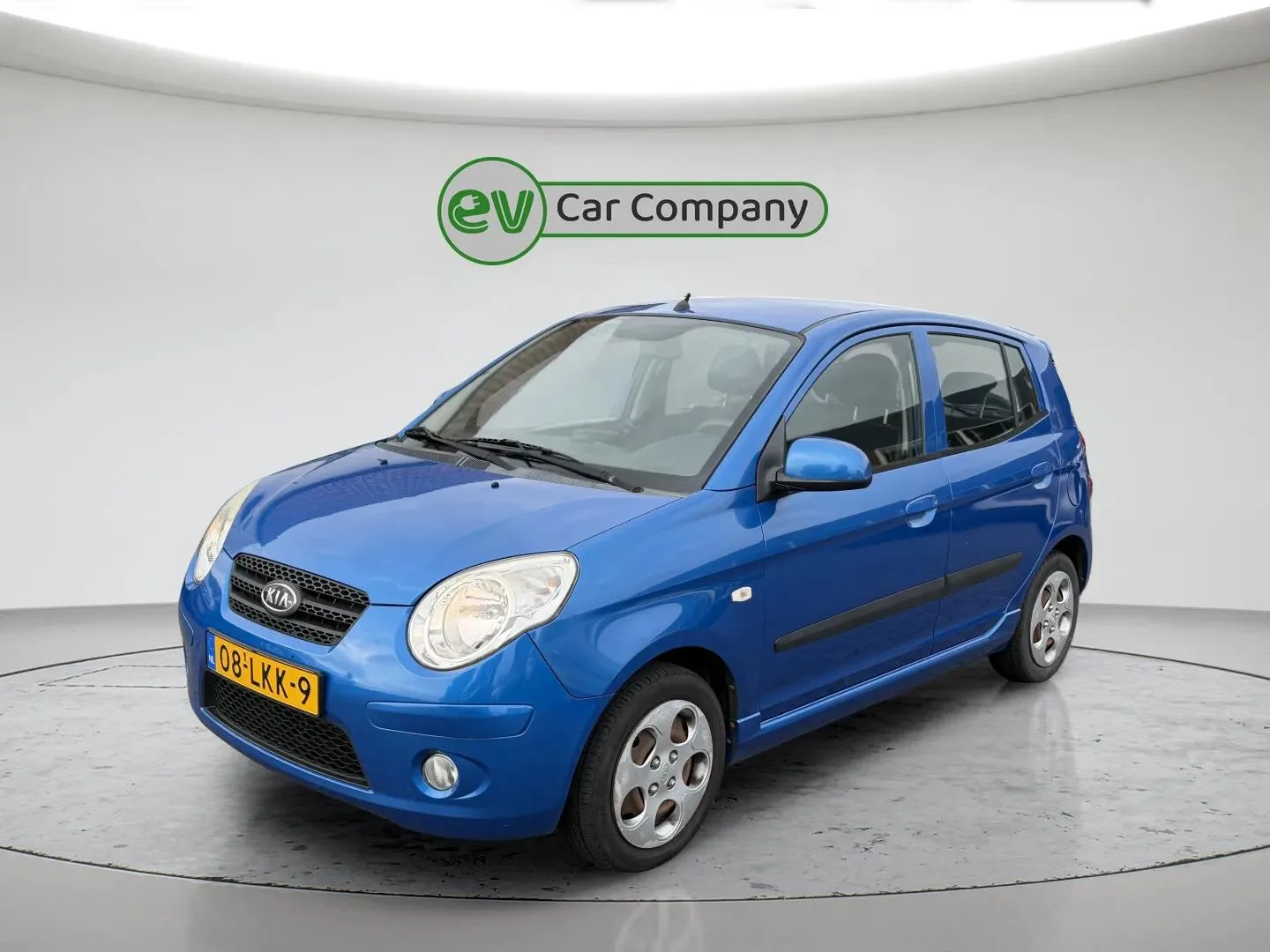 Kia Picanto (2010) — foto 1