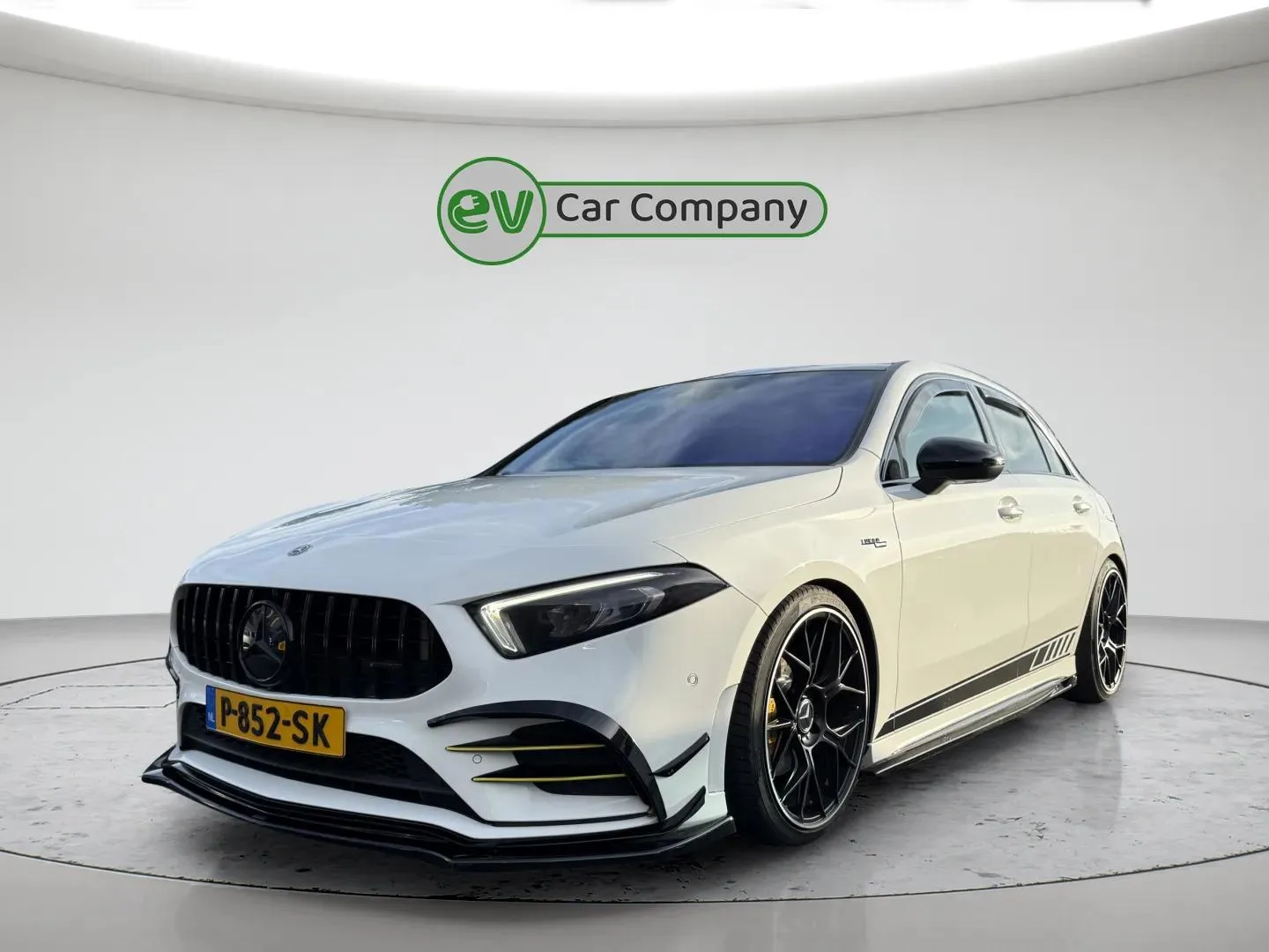 Mercedes-Benz A-Klasse (2018) — foto 1