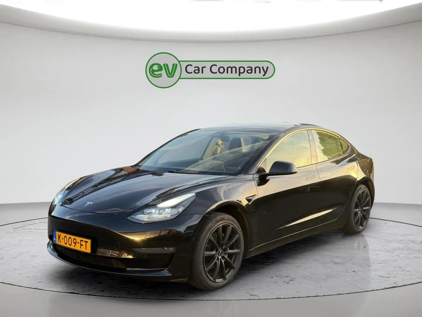 Tesla Model 3 (2020) — foto 1