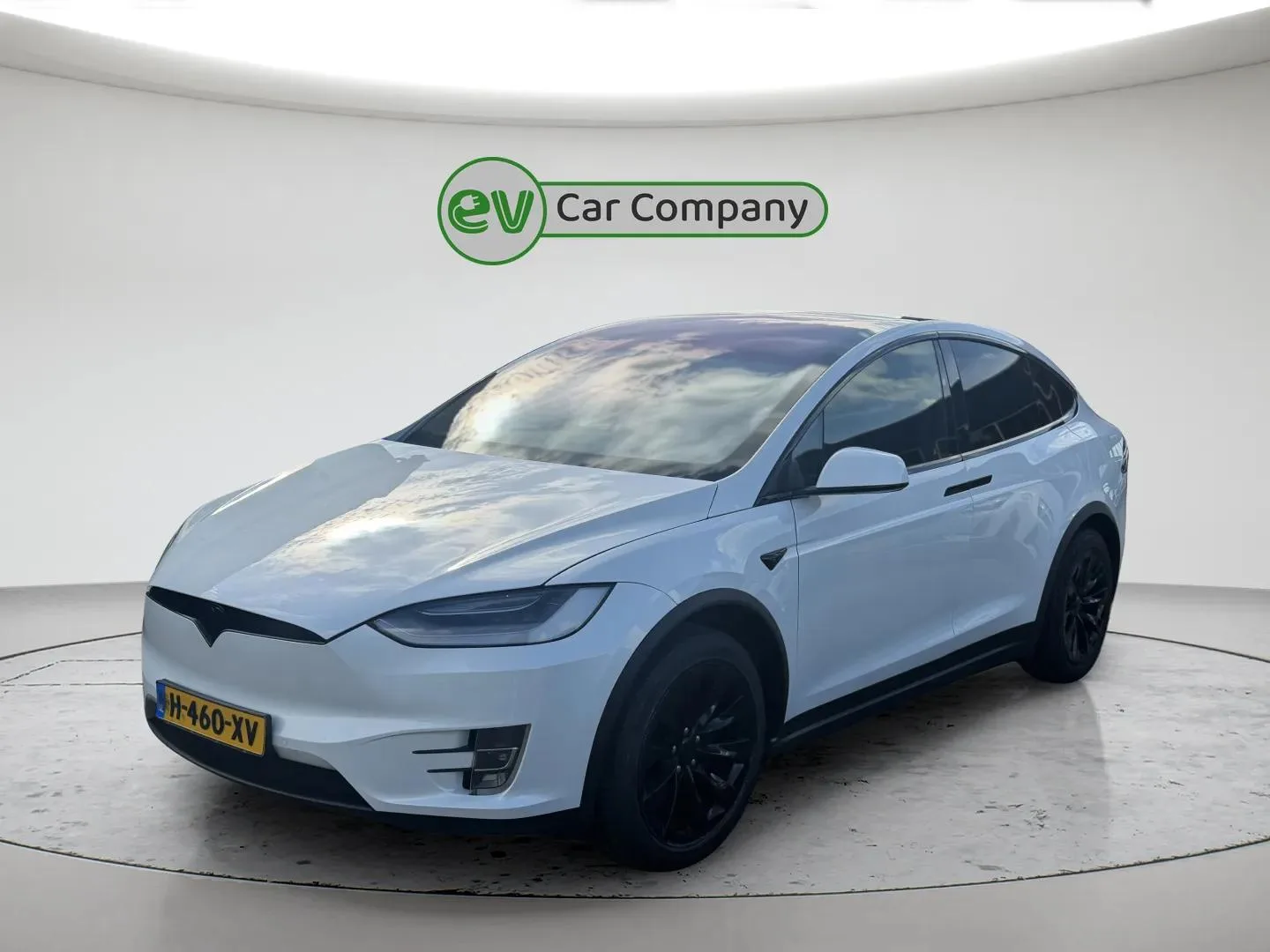 Tesla Model X (2020) — foto 1