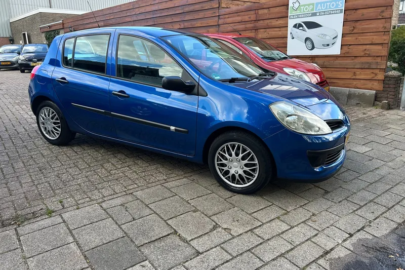 Renault Clio (2008)