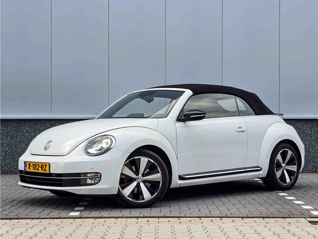 Volkswagen Beetle (2014) — foto 1