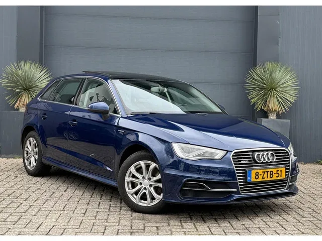 Audi A3 (2015) — foto 1