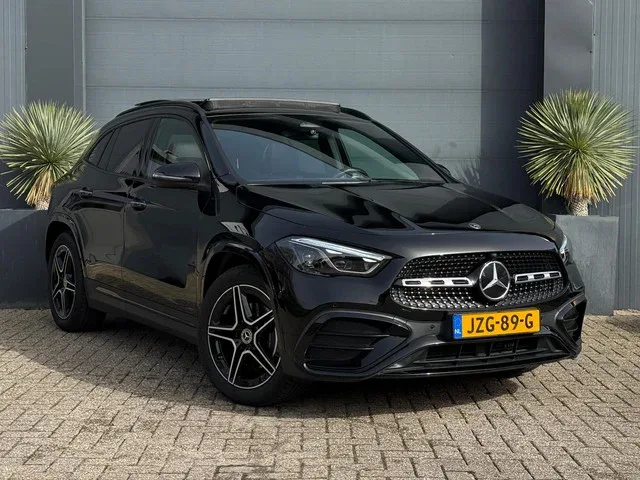 Mercedes-Benz GLA-Klasse (2024) — foto 1