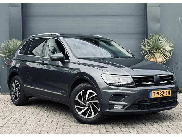 Volkswagen Tiguan (2019) — foto 1