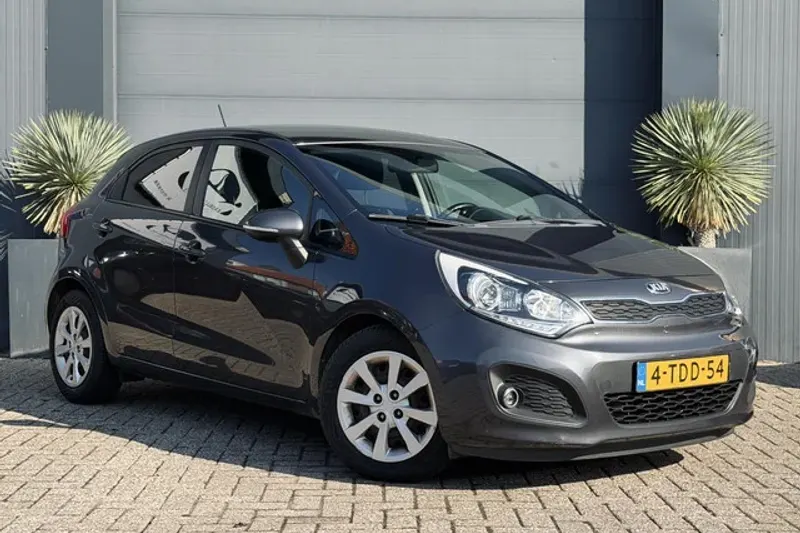 Kia Rio (2014)