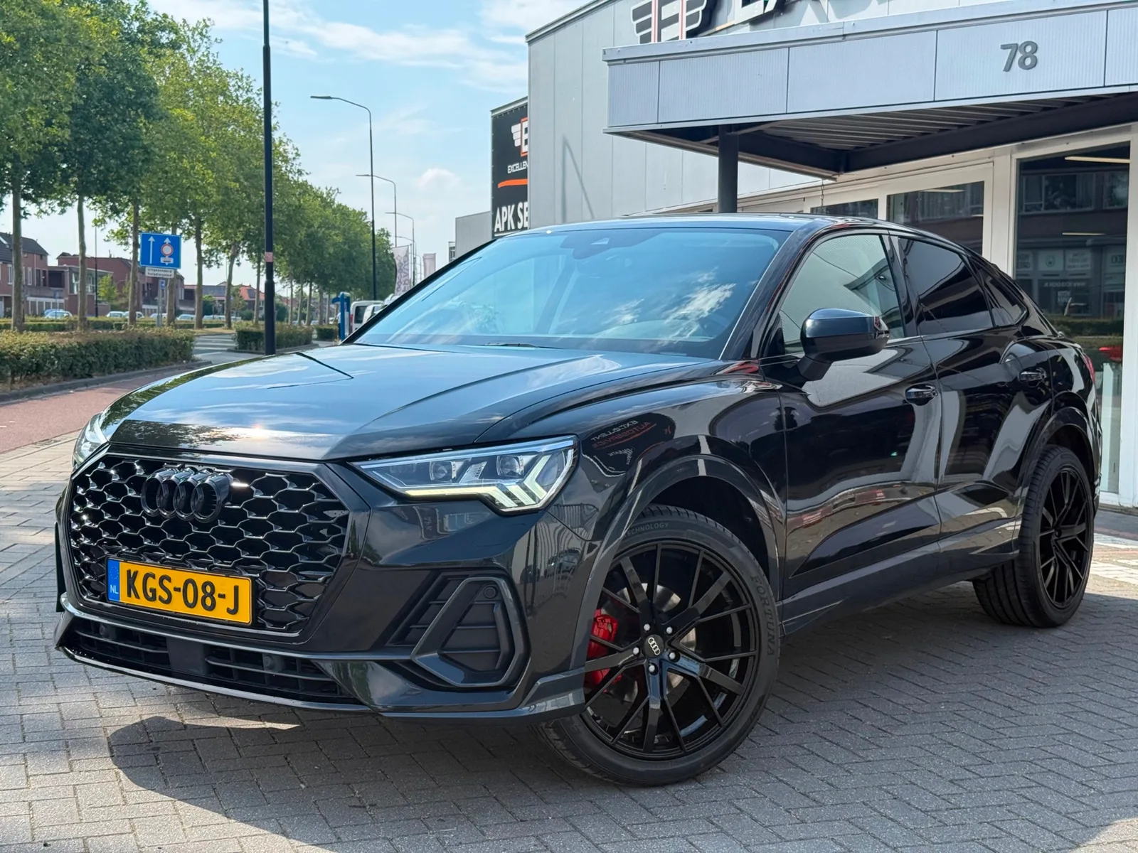Audi Q3 Sportback (2020) — foto 1