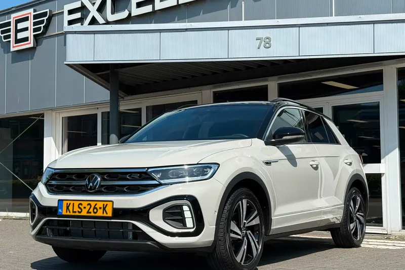 Volkswagen T-Roc (2023)