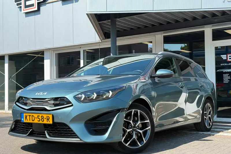Kia Ceed (2023)