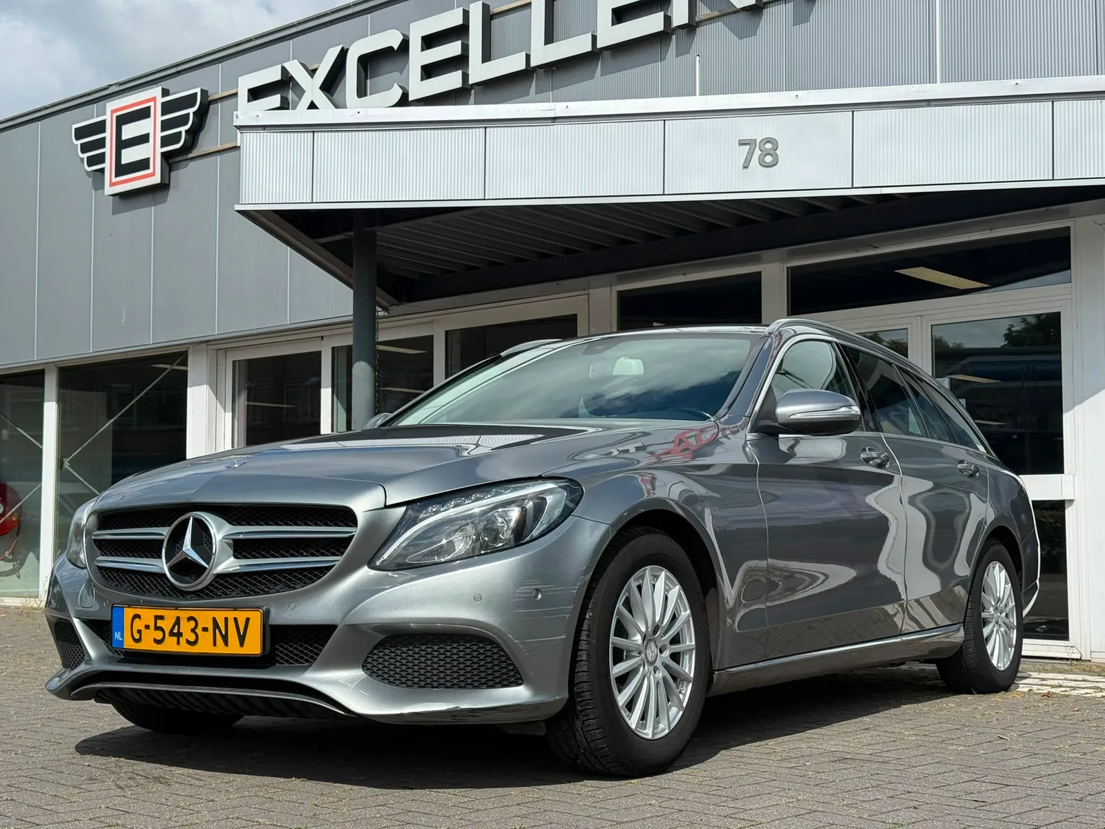 Mercedes-Benz C-Klasse (2015) — foto 1