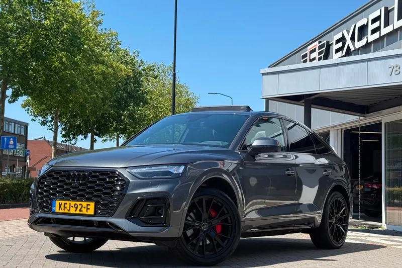 Audi Q5 Sportback (2021)
