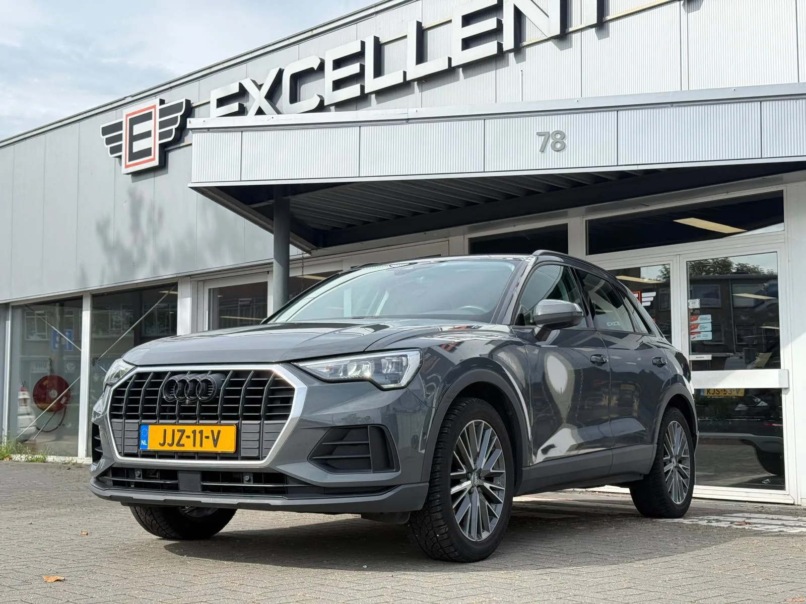 Audi Q3 (2019) — foto 1