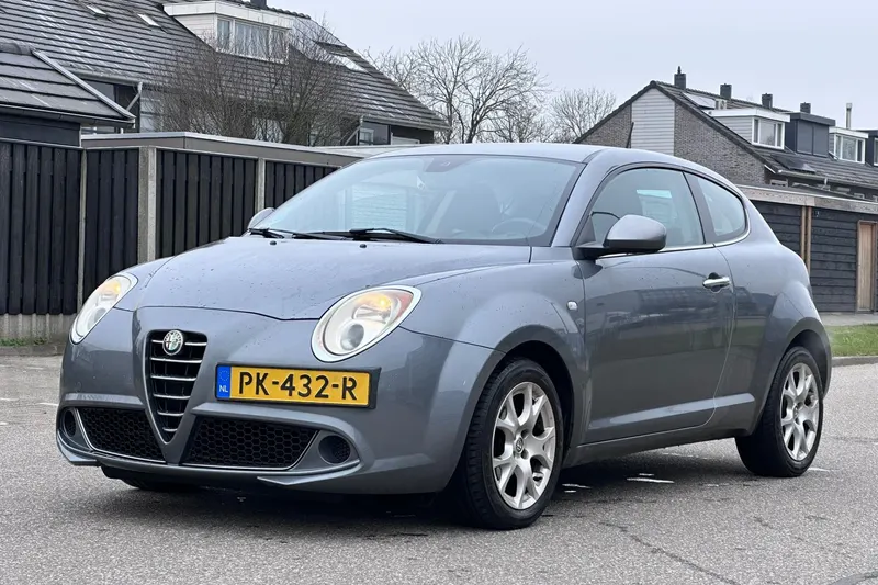 Alfa Romeo Mito (2009)