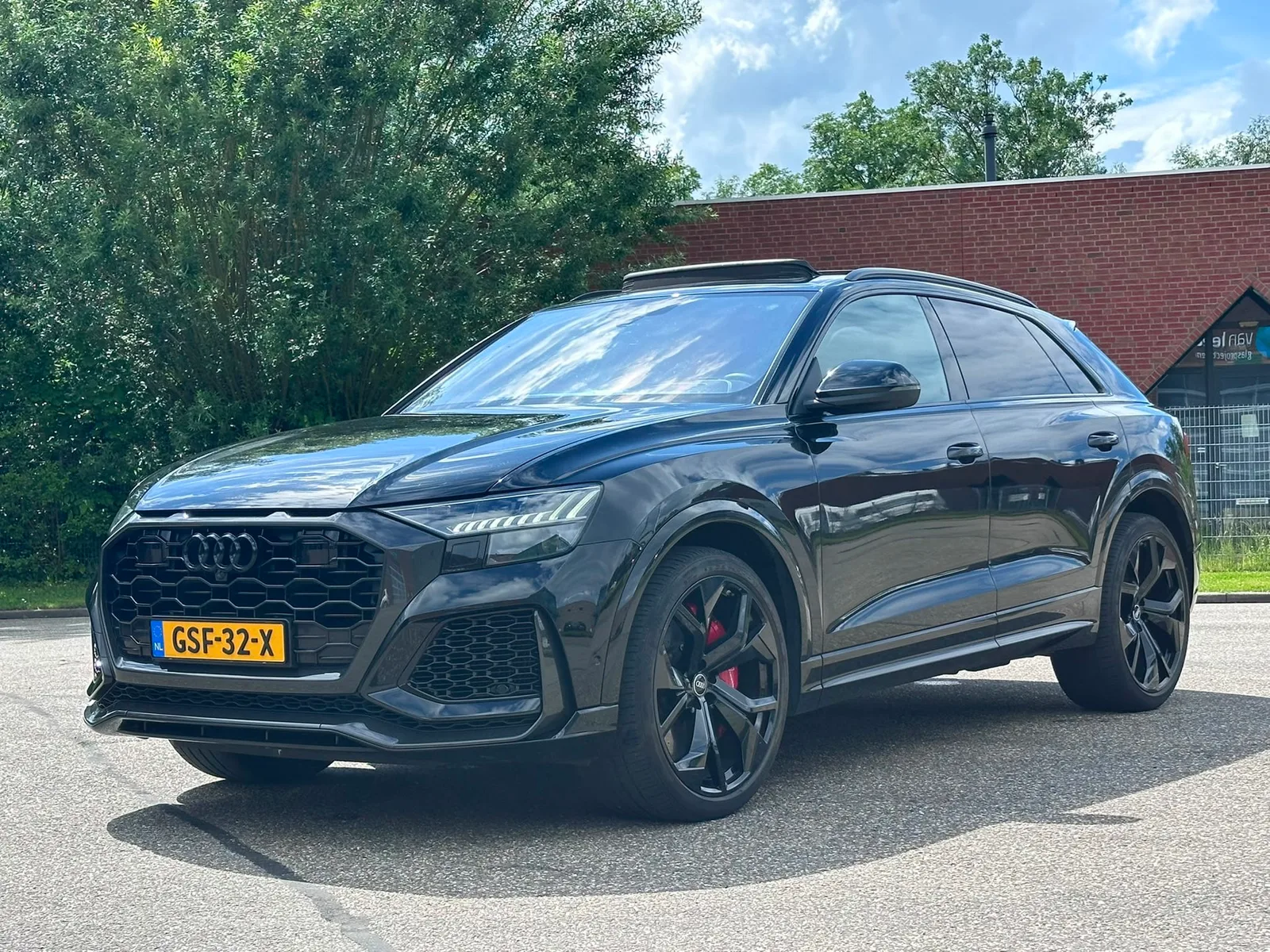 Audi Q8 (2022) — foto 1