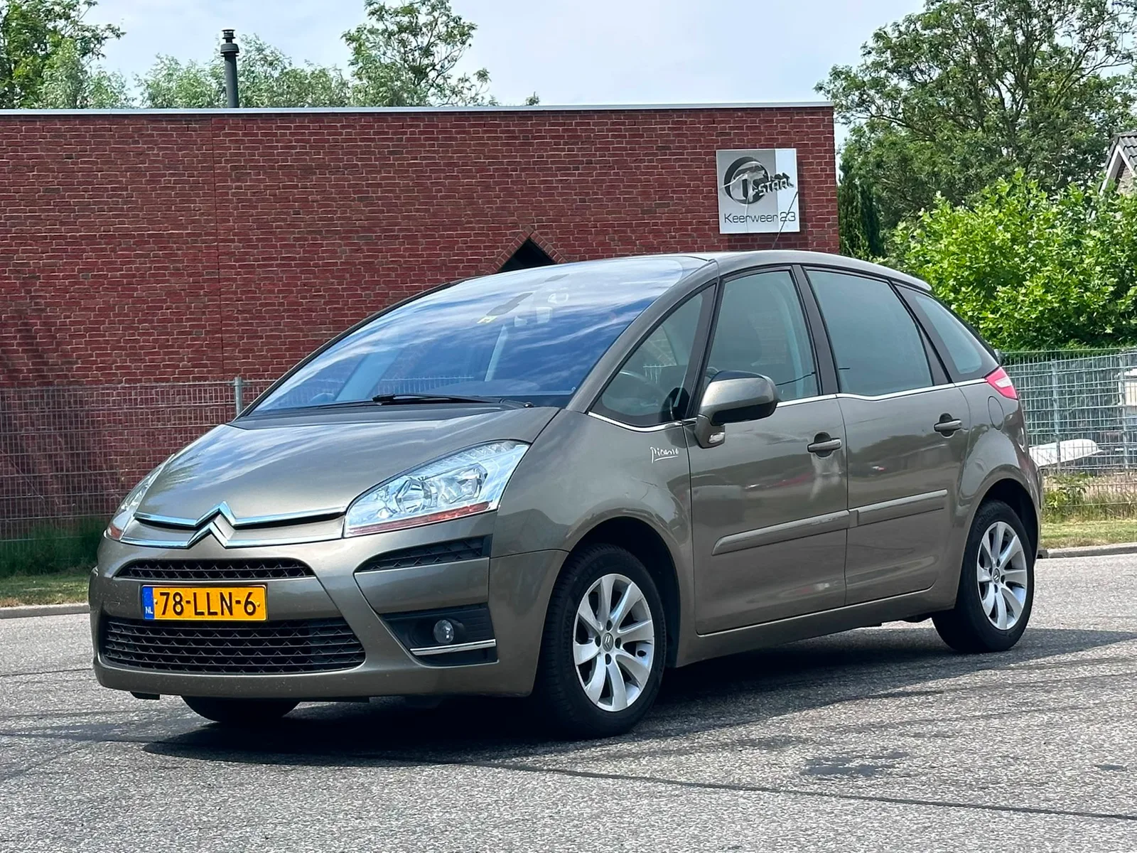 Citroën C4 Picasso (2010) — foto 1
