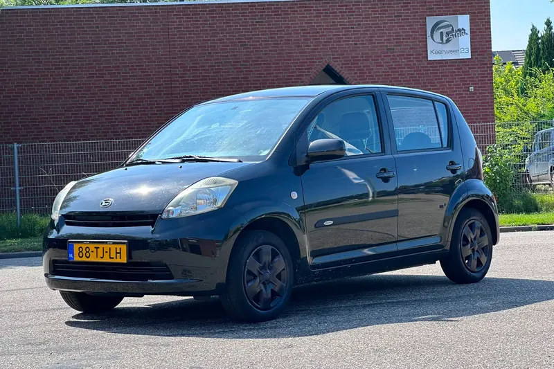 Daihatsu Sirion 2 (2006)