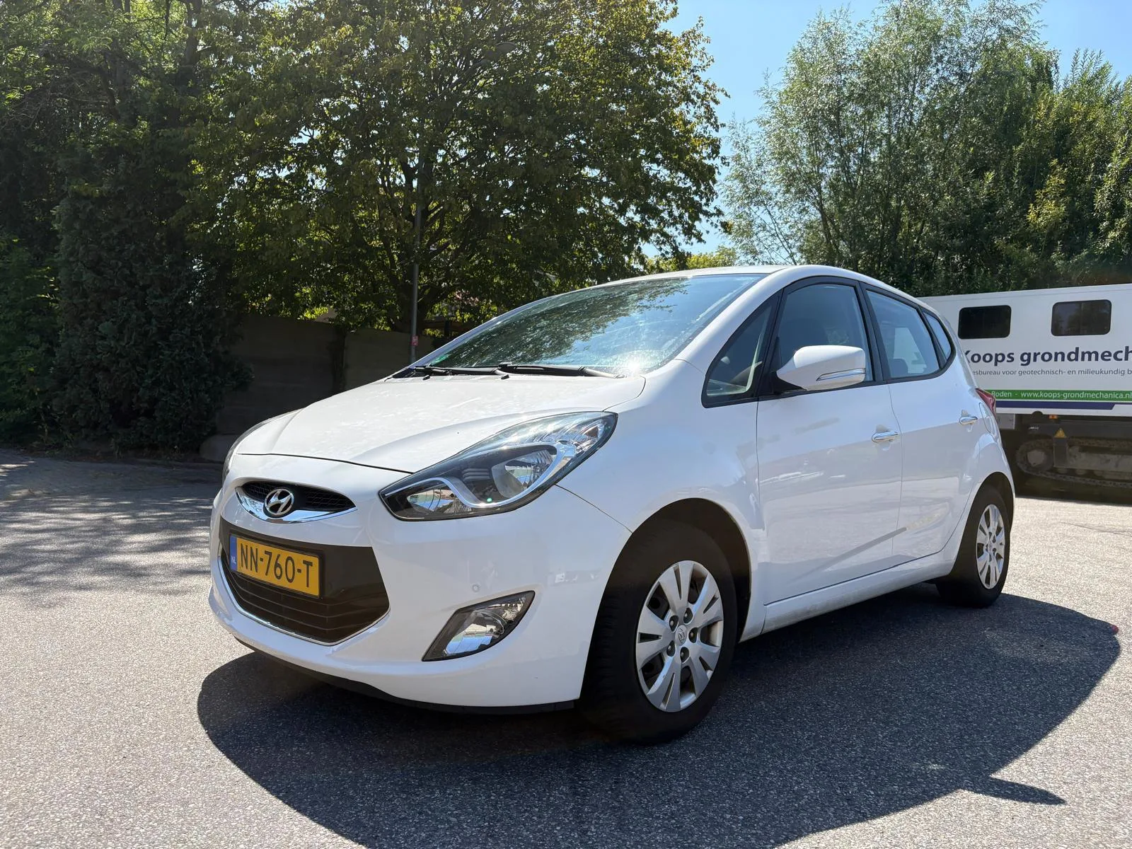 Hyundai ix20 (2011) — foto 1