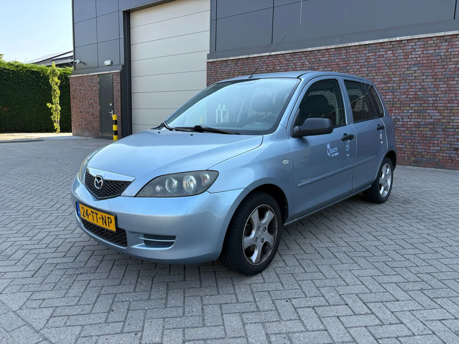Mazda 2 (2007) — foto 1