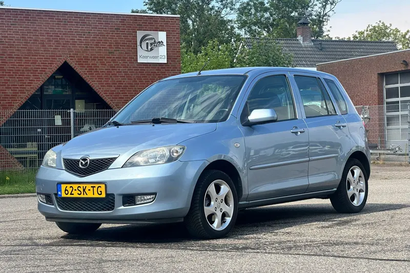 Mazda 2 (2006)