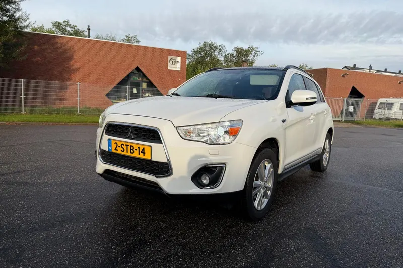 Mitsubishi ASX (2013)