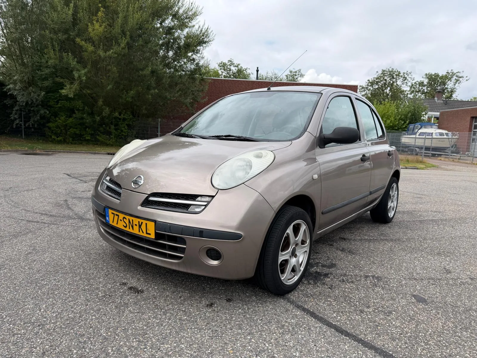 Nissan Micra (2006) — foto 1