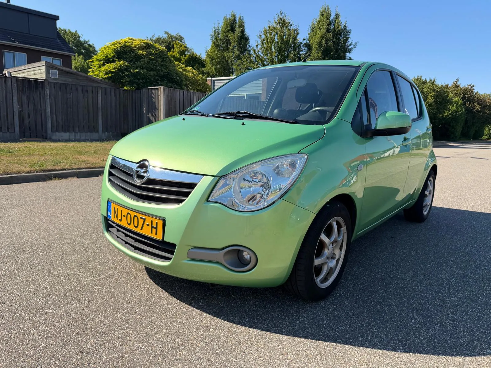 Opel Agila (2008) — foto 1