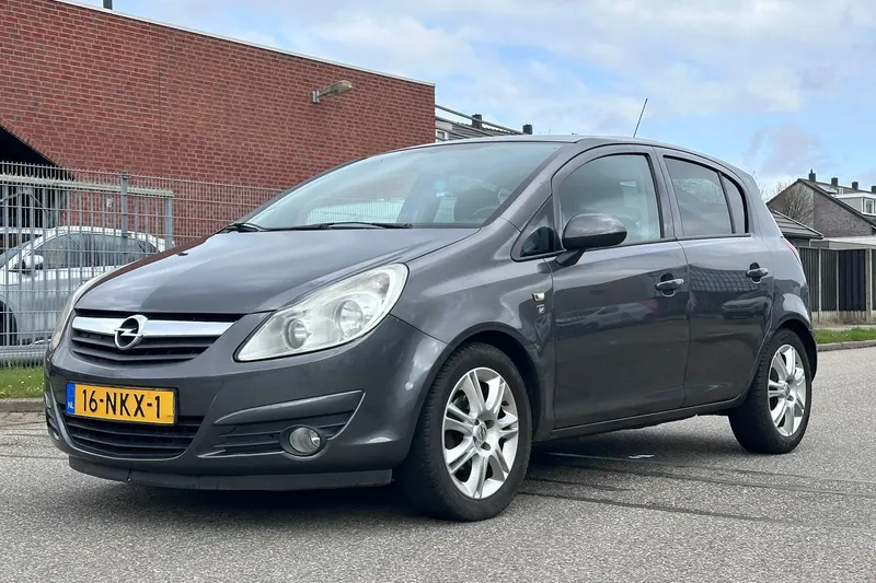 Opel Corsa (2010)