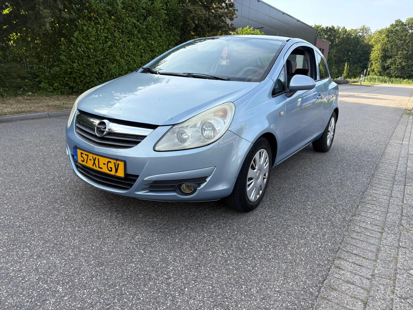 Opel Corsa (2007) — foto 1