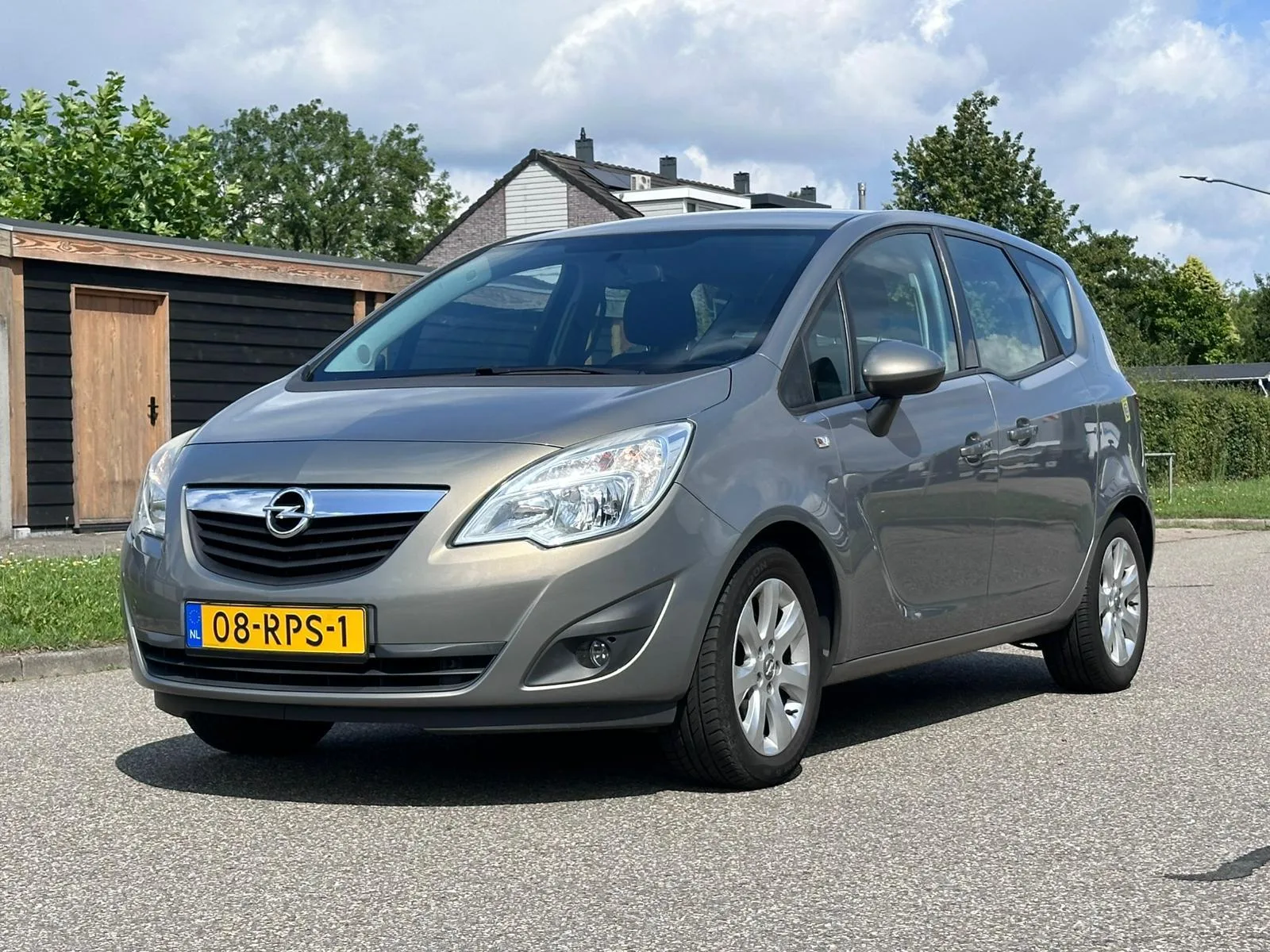Opel Meriva (2011) — foto 1