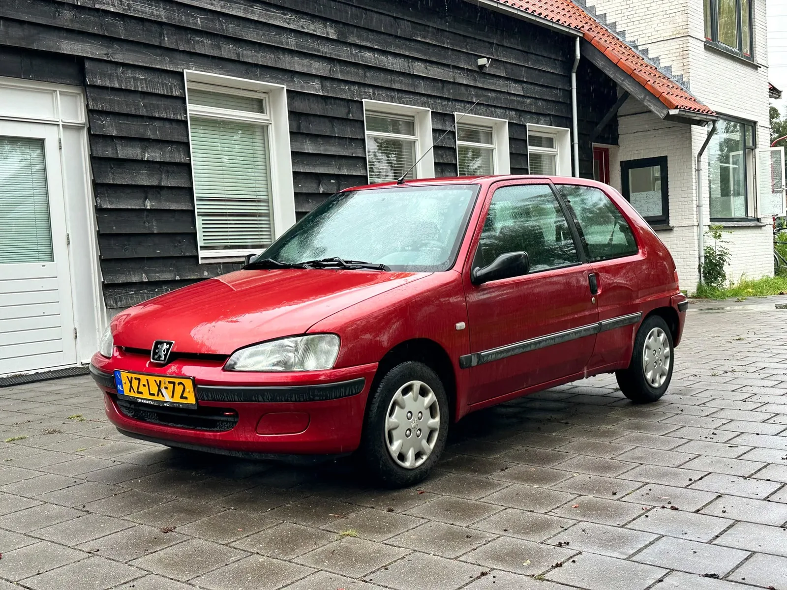 Peugeot 106 (1999) — foto 1