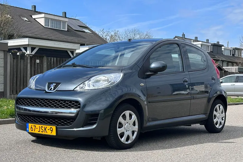 Peugeot 107 (2009)