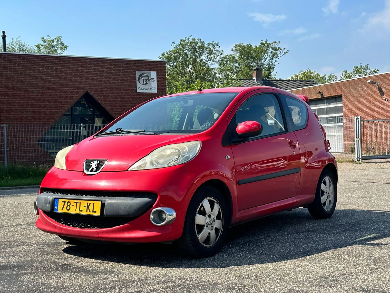 Peugeot 107 (2006) — foto 1