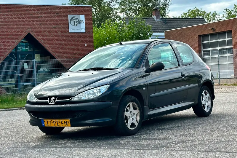 Peugeot 206 (2005)