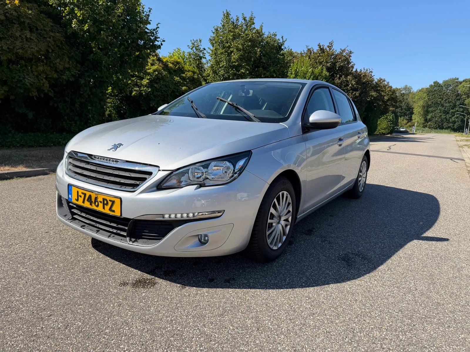 Peugeot 308 (2016) — foto 1