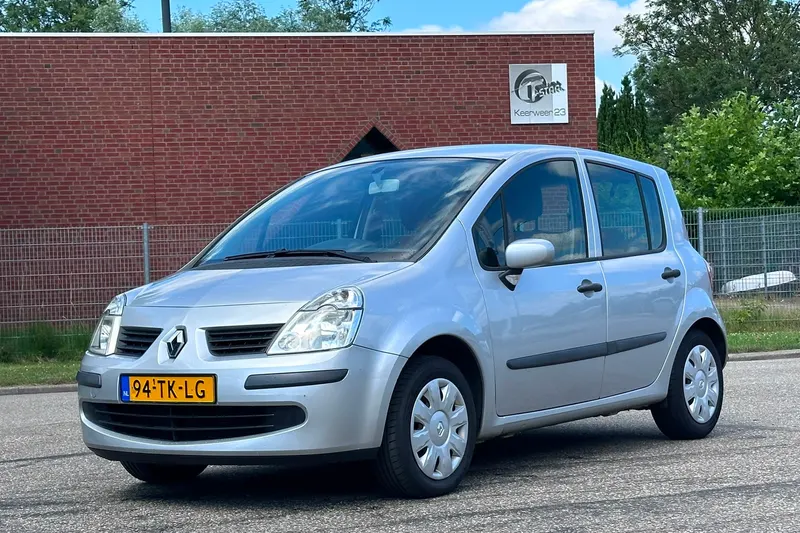 Renault Modus (2006)