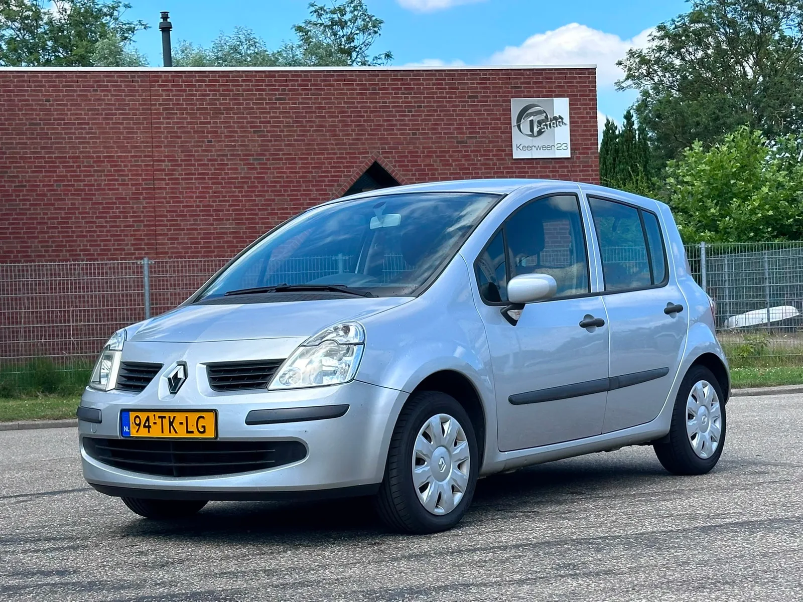 Renault Modus (2006) — foto 1