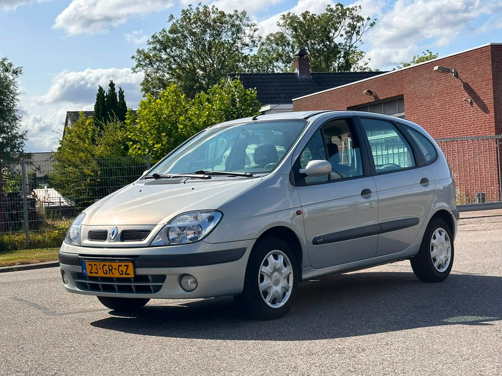 Renault Scénic (2001) — foto 1