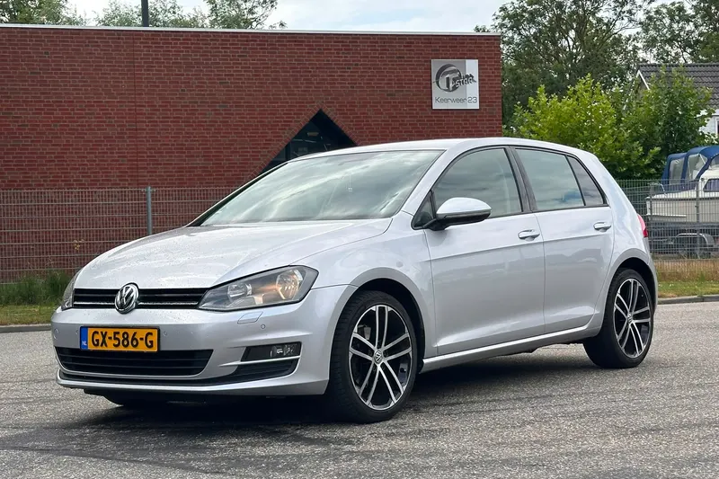 Volkswagen Golf (2013)