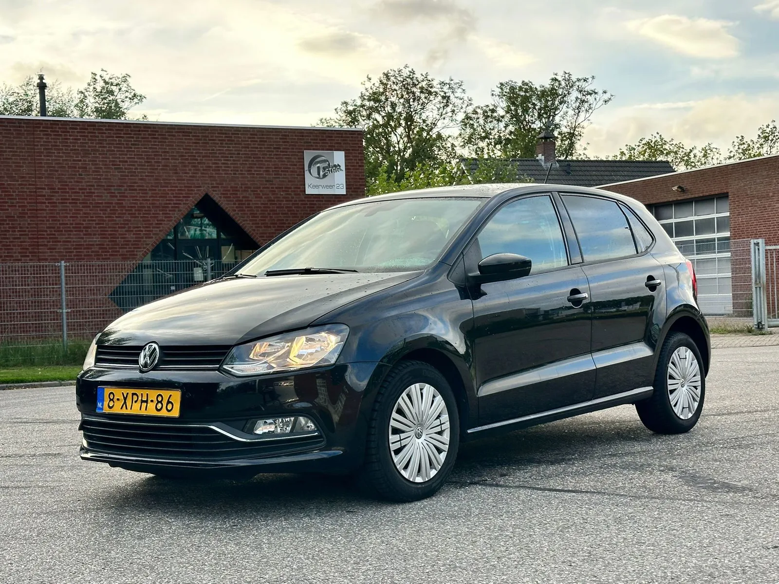 Volkswagen Polo (2014) — foto 1