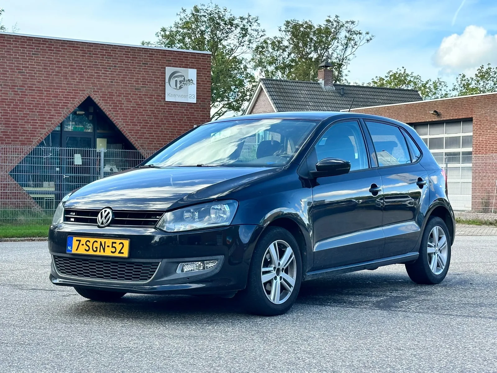 Volkswagen Polo (2012) — foto 1