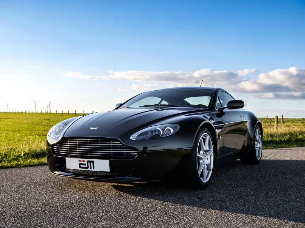Aston Martin V8 Vantage (2006) — foto 1