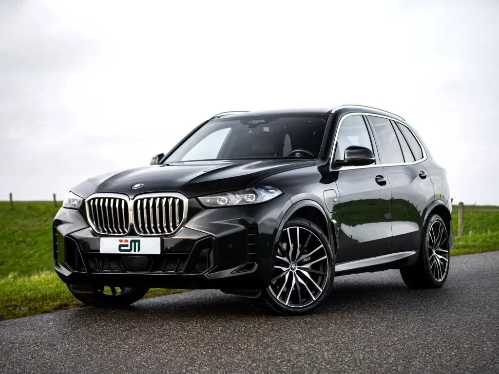 BMW X5 (2023) — foto 1