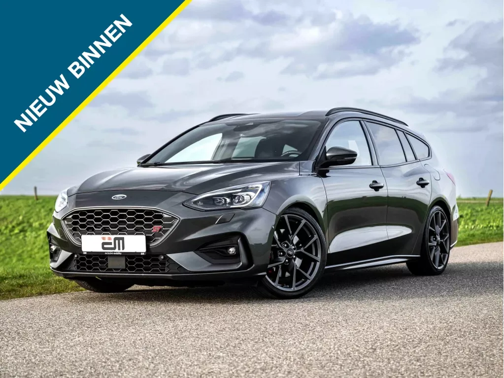 Ford Focus (2019) — foto 1