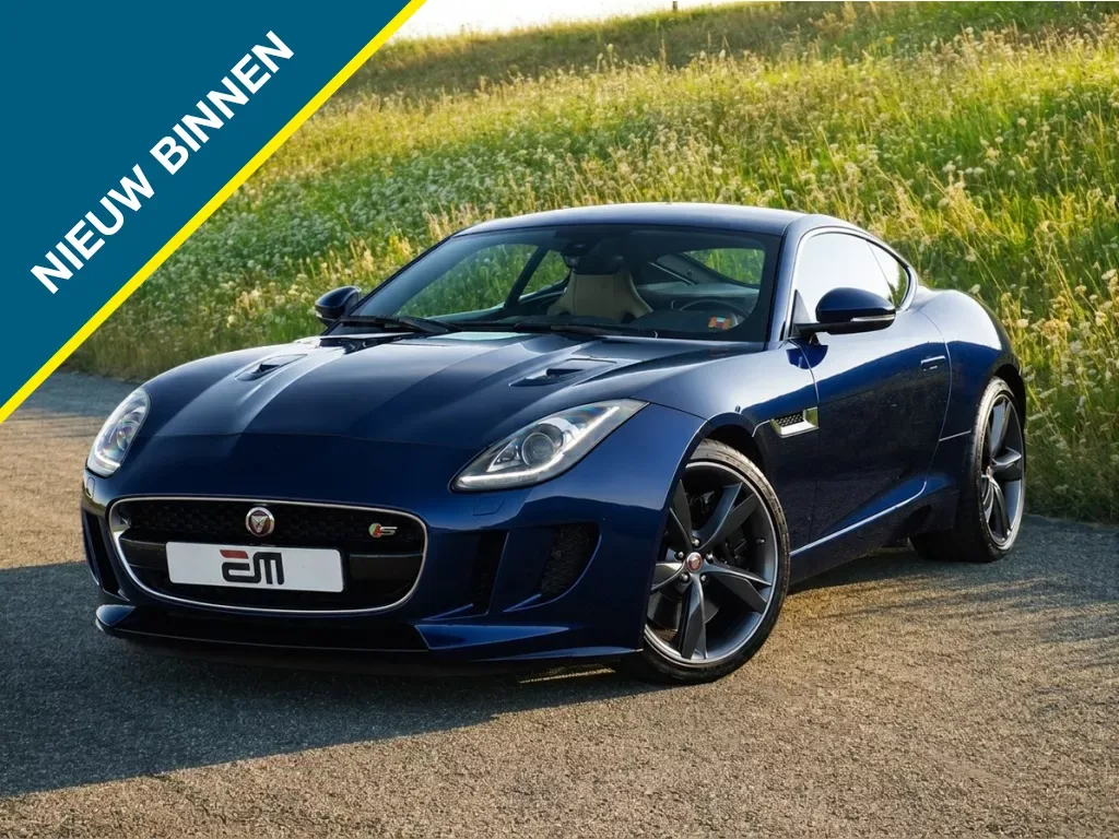 Jaguar F-Type (2015) — foto 1