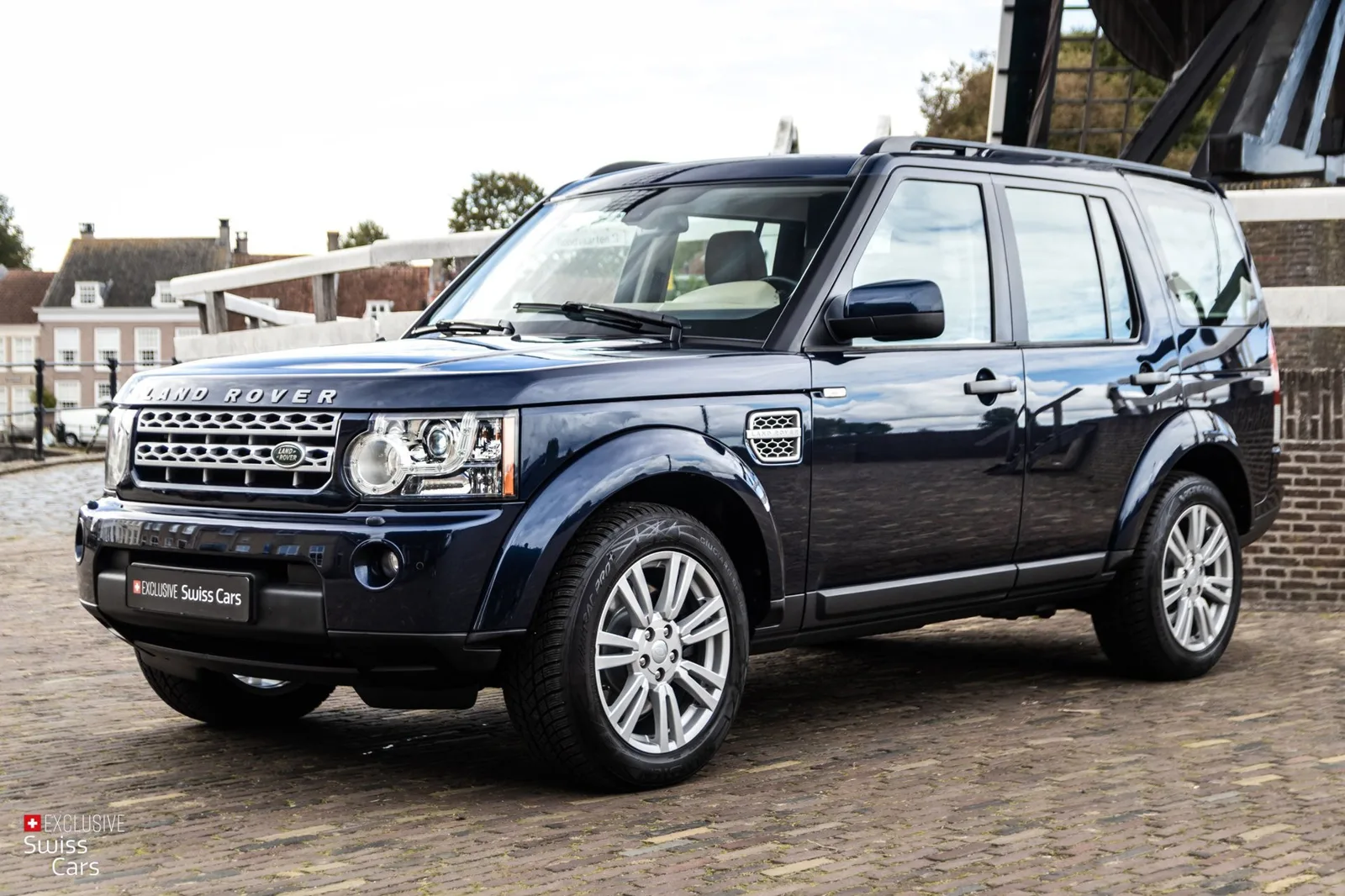 Land Rover Discovery (2011) — foto 1